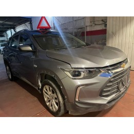 TRACKER LT 