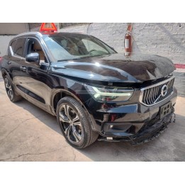 XC40