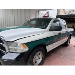 RAM 1500 CREW CAB SLT V6